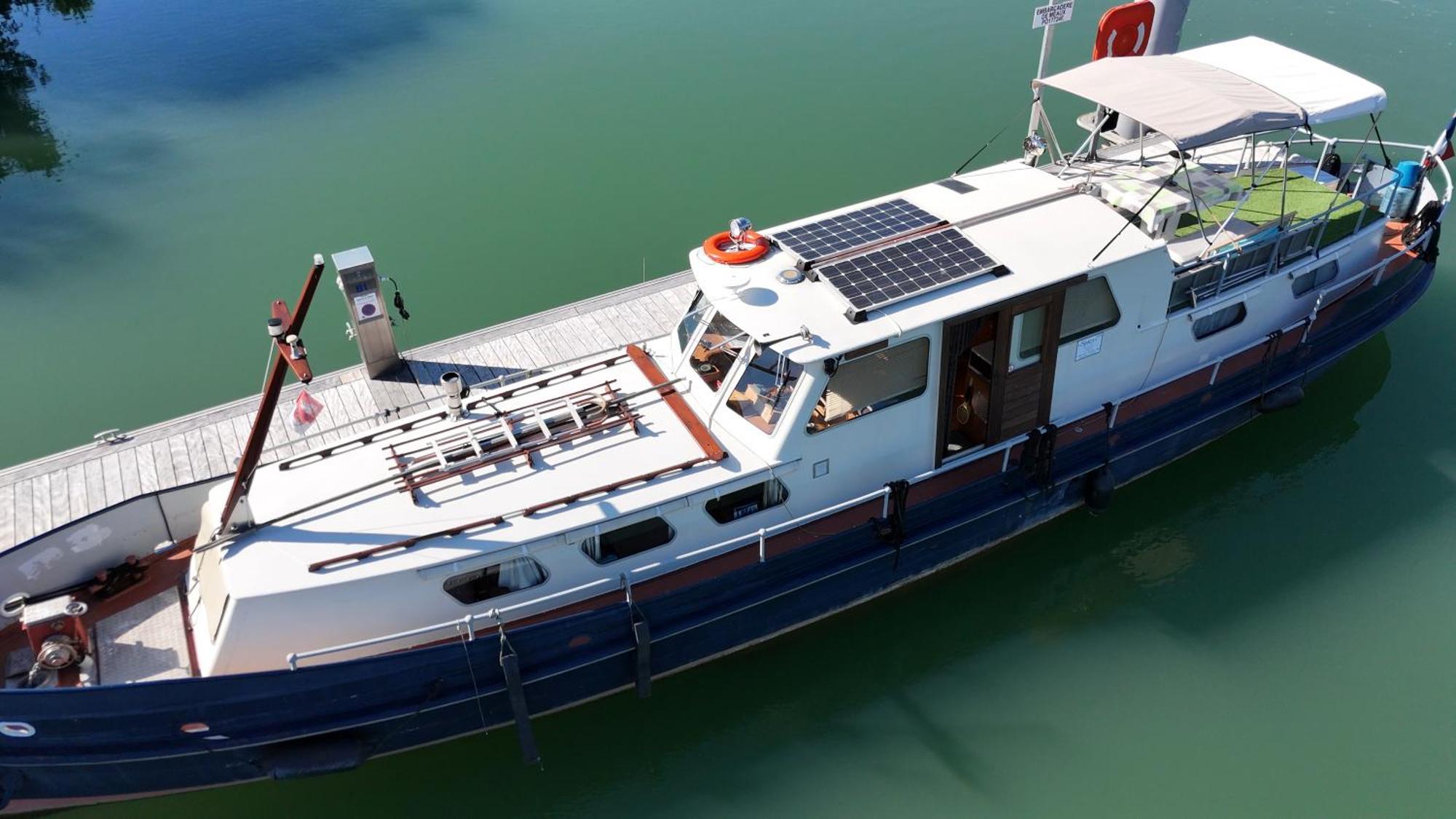 Botel Spicy - Sejour Insolite Sur La Marne