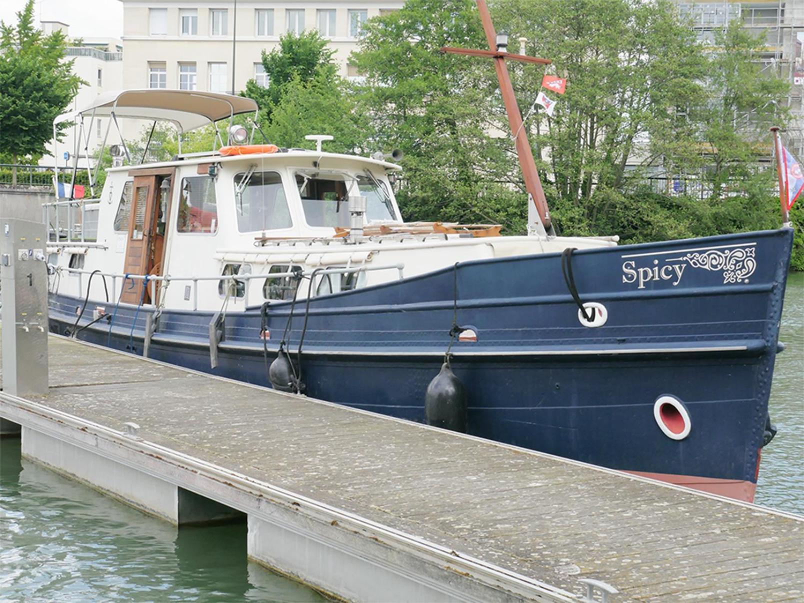Botel Spicy - Sejour Insolite Sur La Marne *